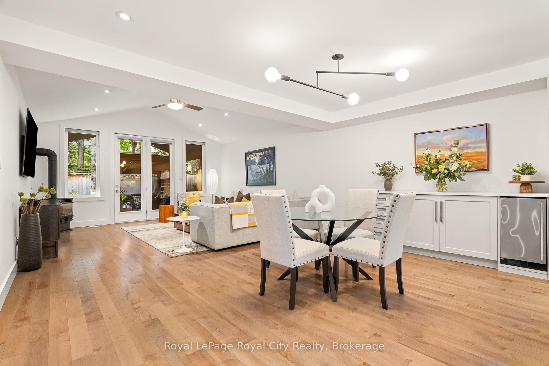 Photo 19 of 48 Campion Avenue, Guelph, Exhibition Park — HOMEH