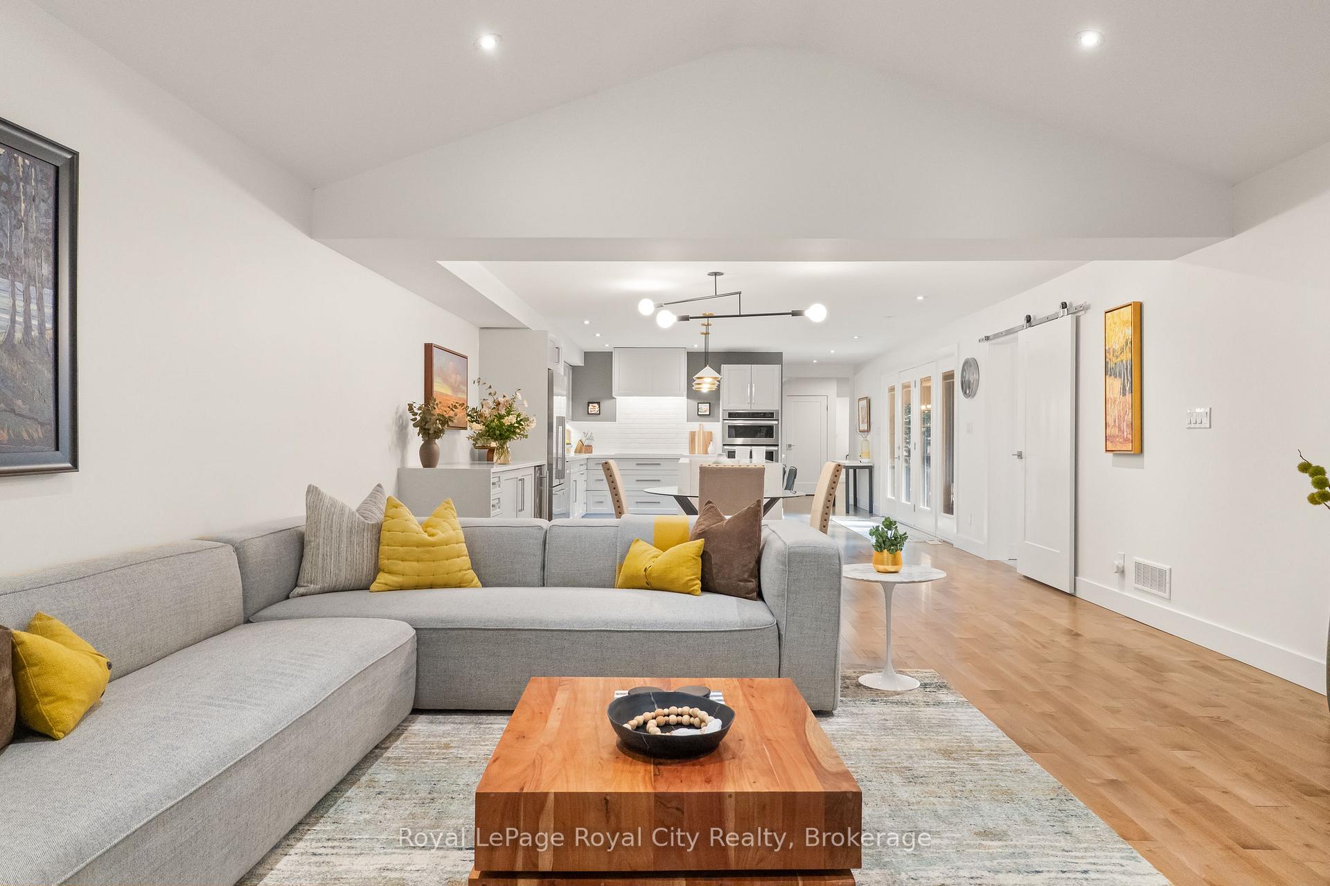 Photo 21 of 48 Campion Avenue, Guelph, Exhibition Park — HOMEH
