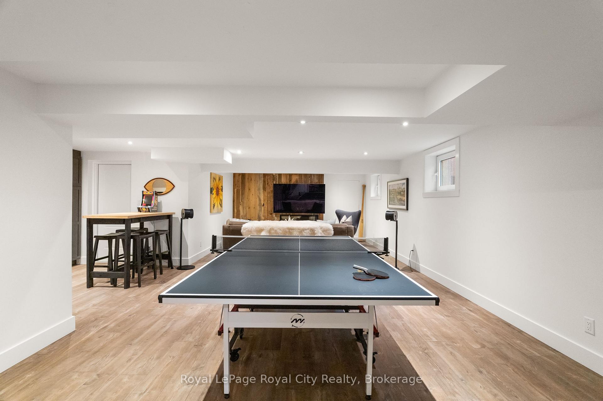 Photo 37 of 48 Campion Avenue, Guelph, Exhibition Park — HOMEH