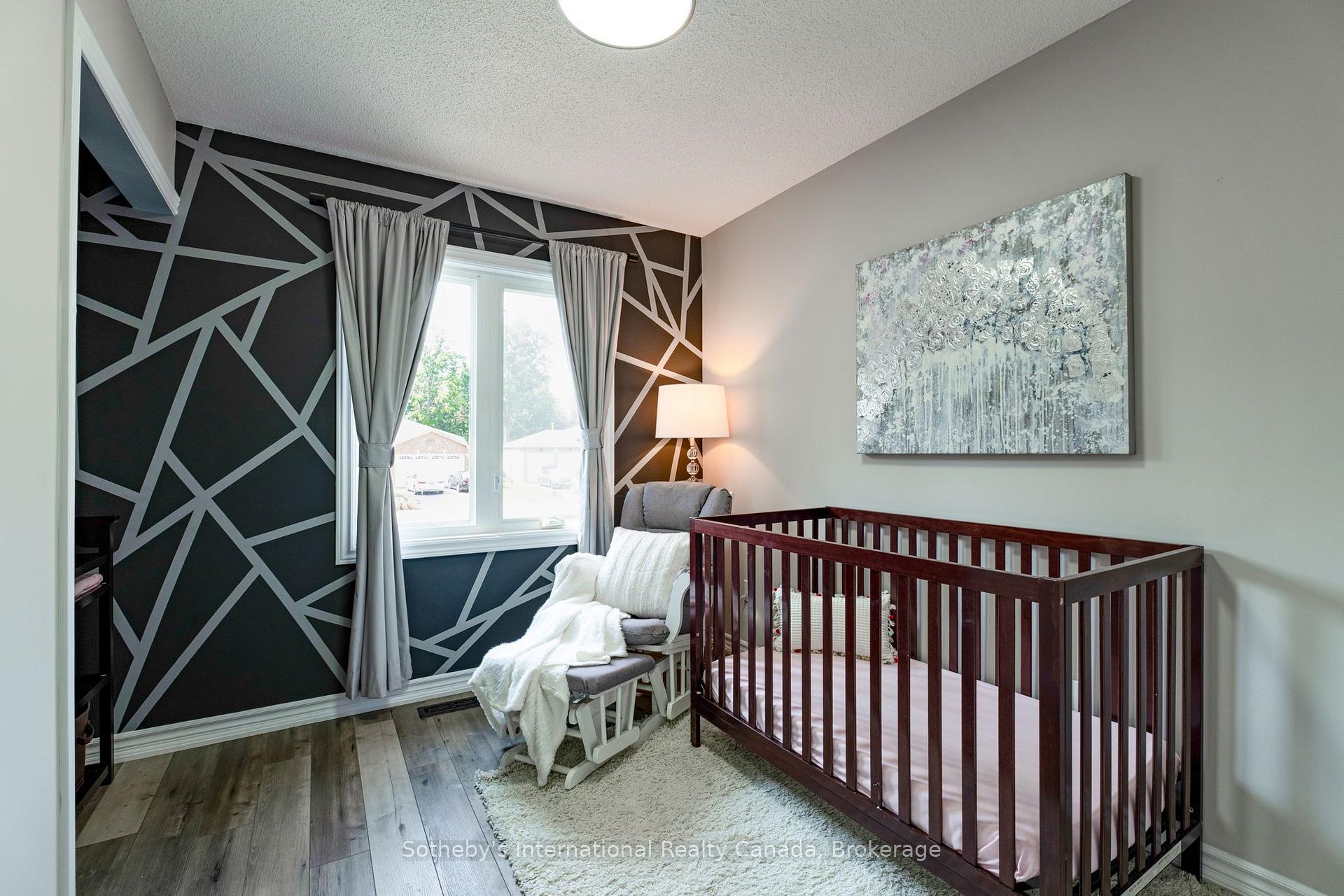 Photo 15 of 53 Royal Beech Drive, Wasaga Beach — HOMEH