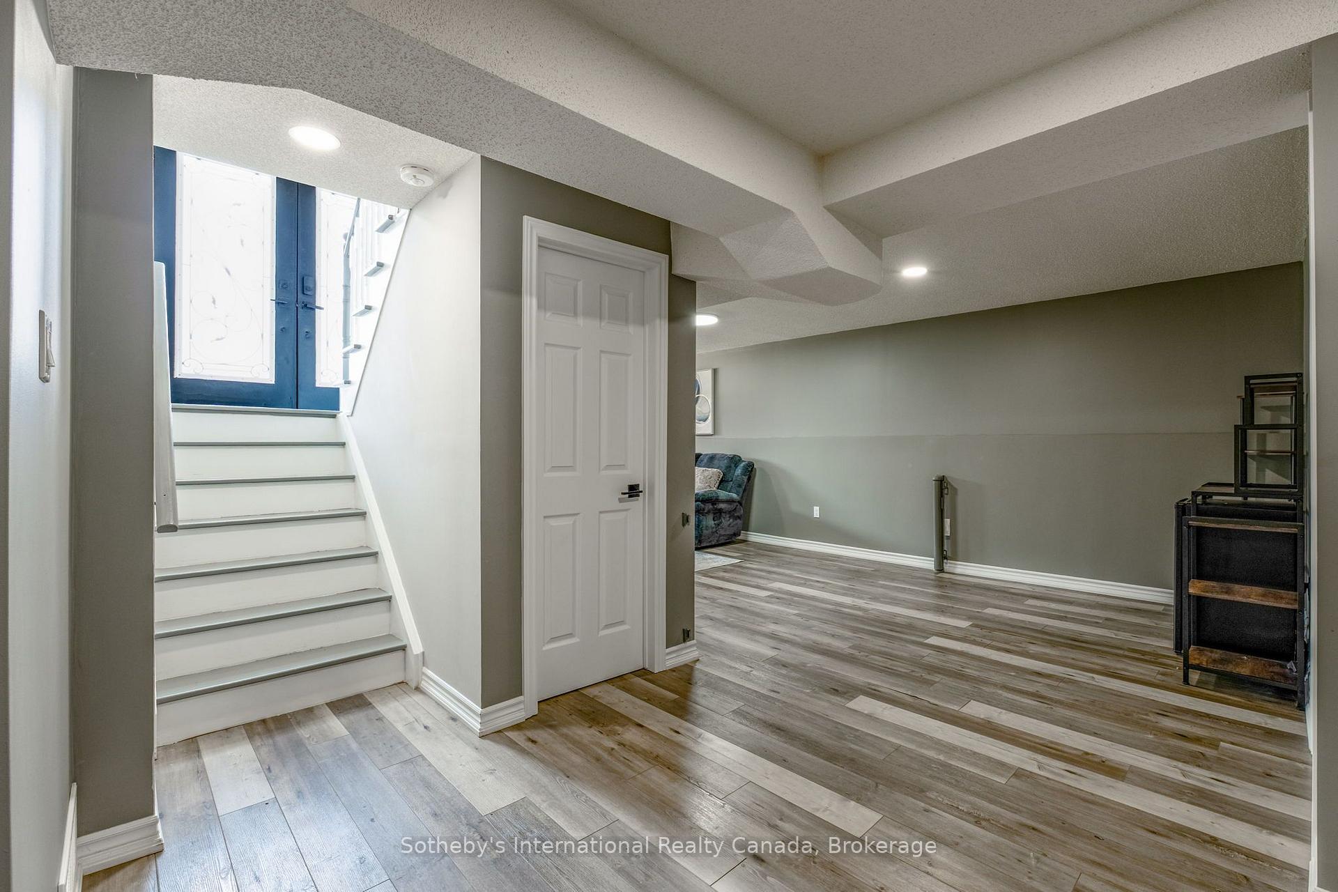 Photo 25 of 53 Royal Beech Drive, Wasaga Beach — HOMEH
