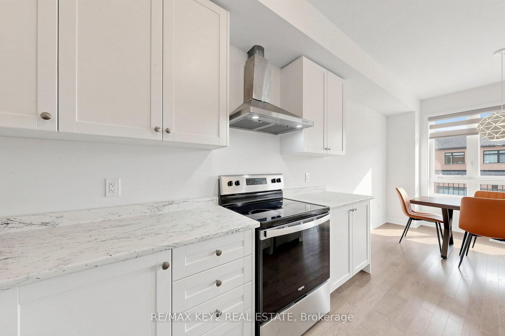 Photo 11 of 2955 Starlight Drive, Pickering, Rural Pickering — HOMEH