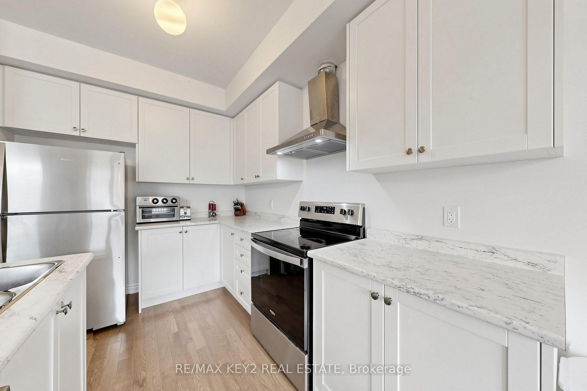 Photo 13 of 2955 Starlight Drive, Pickering, Rural Pickering — HOMEH