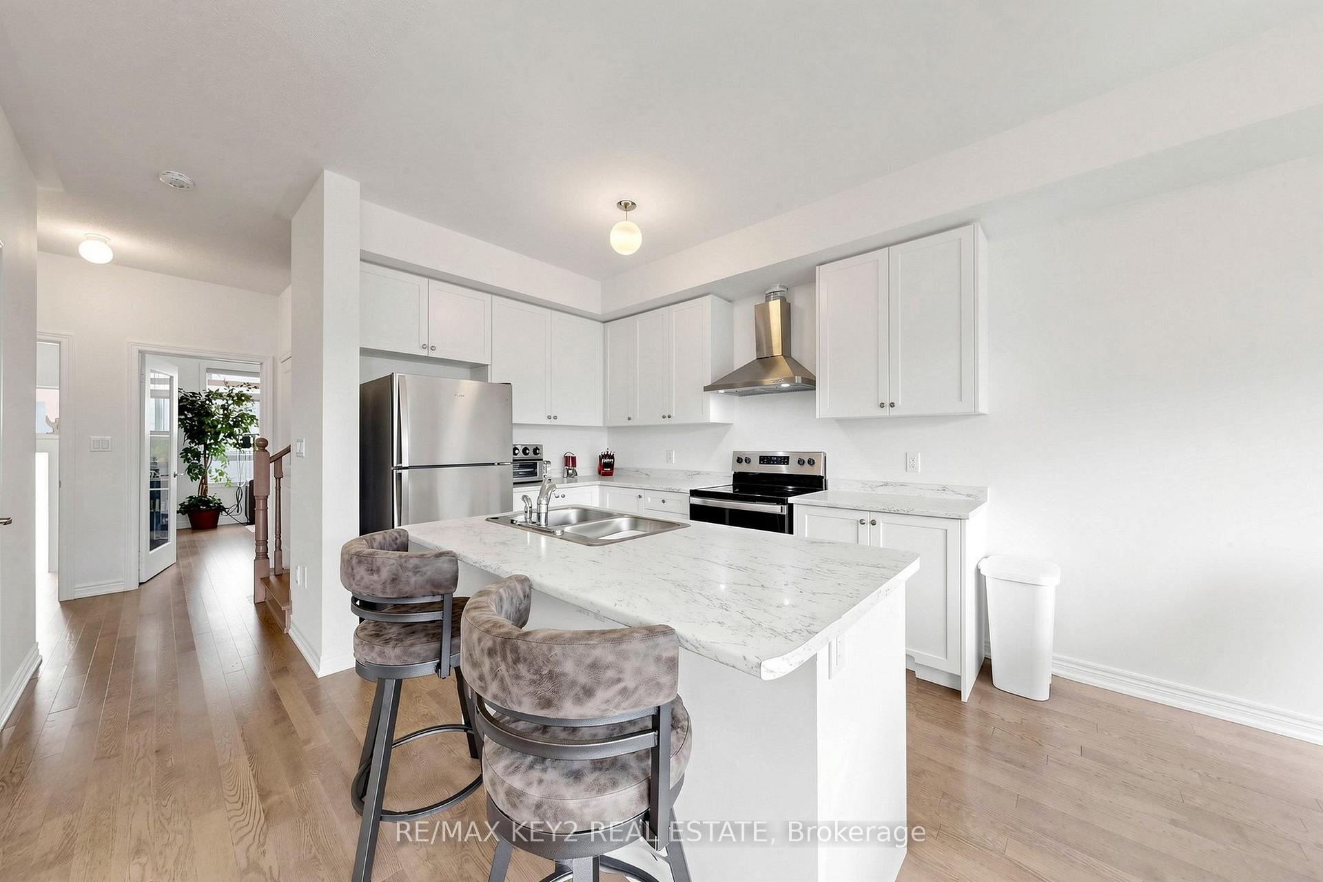 Photo 14 of 2955 Starlight Drive, Pickering, Rural Pickering — HOMEH