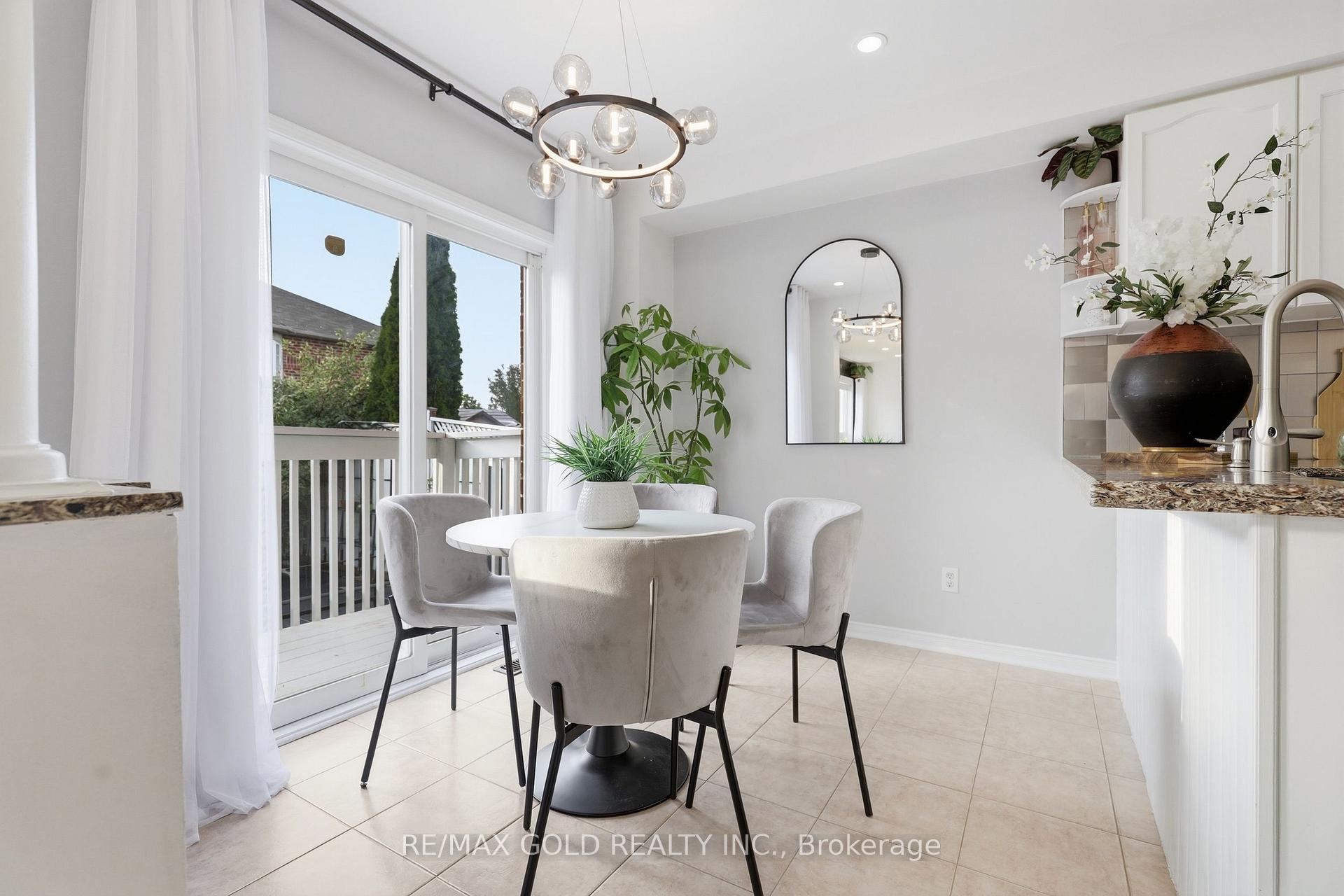 Photo 20 of 30 Schooner Drive, Brampton, Fletcher's Meadow — HOMEH
