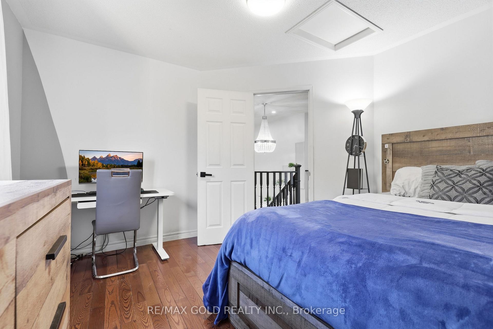 Photo 31 of 30 Schooner Drive, Brampton, Fletcher's Meadow — HOMEH
