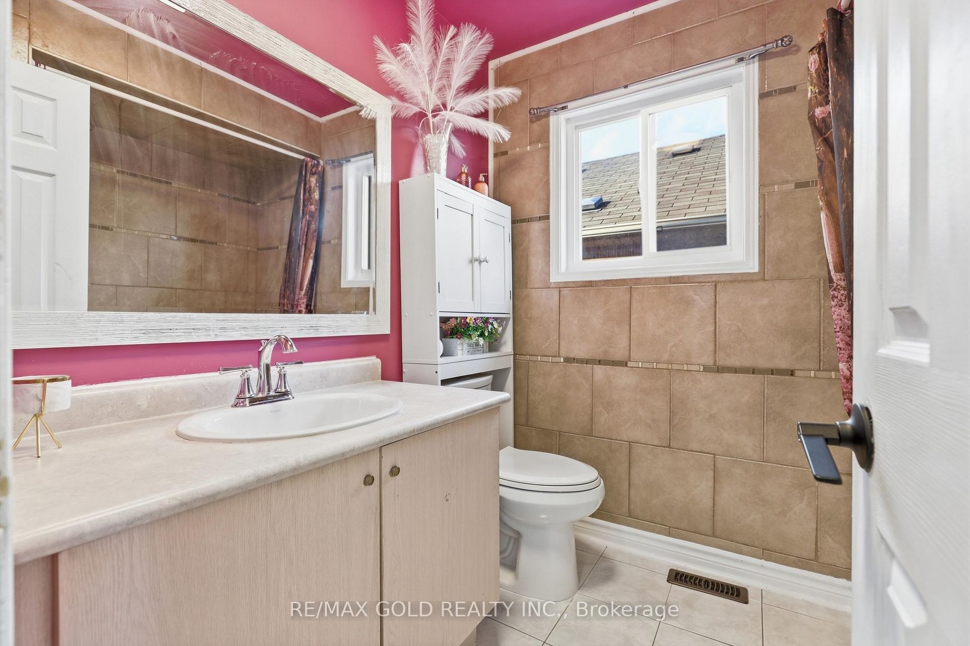 Photo 36 of 30 Schooner Drive, Brampton, Fletcher's Meadow — HOMEH