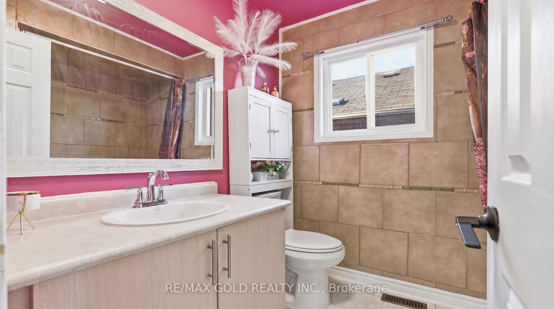 Photo 37 of 30 Schooner Drive, Brampton, Fletcher's Meadow — HOMEH