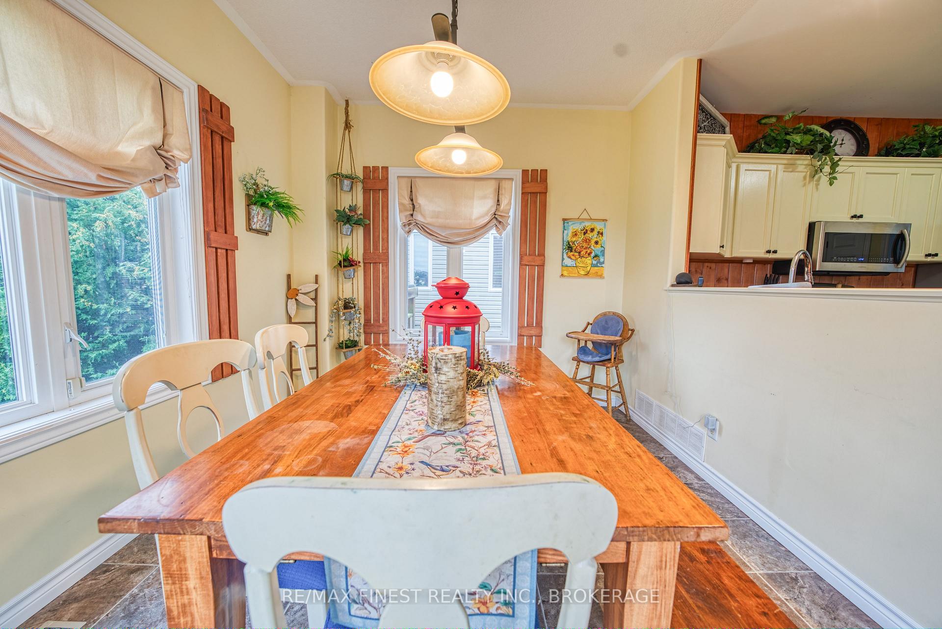 Photo 14 of 108 Mcdonough Crescent, Loyalist, Amherstview — HOMEH