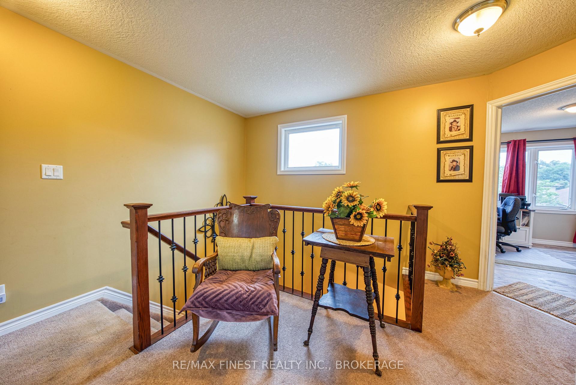 Photo 21 of 108 Mcdonough Crescent, Loyalist, Amherstview — HOMEH