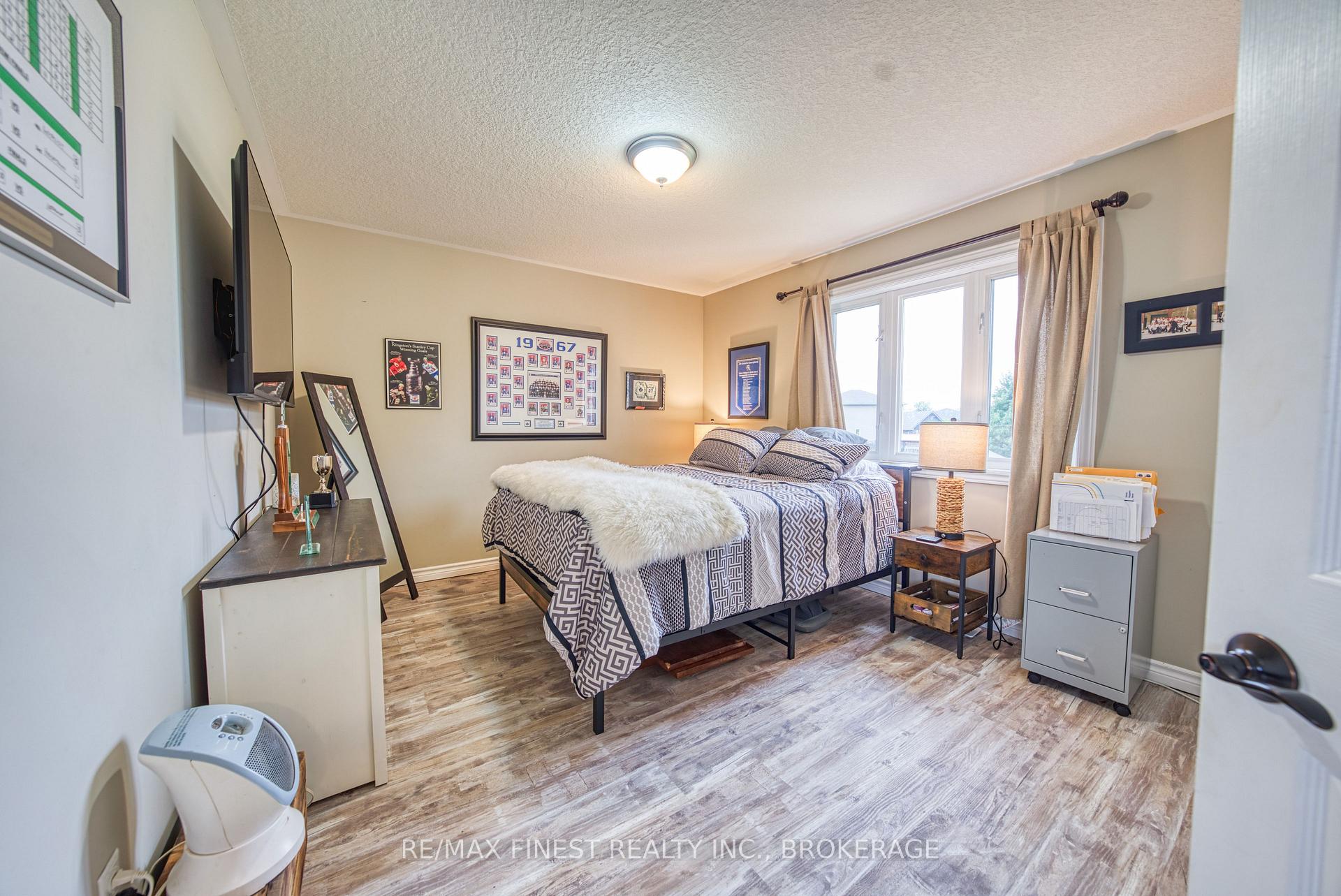 Photo 22 of 108 Mcdonough Crescent, Loyalist, Amherstview — HOMEH