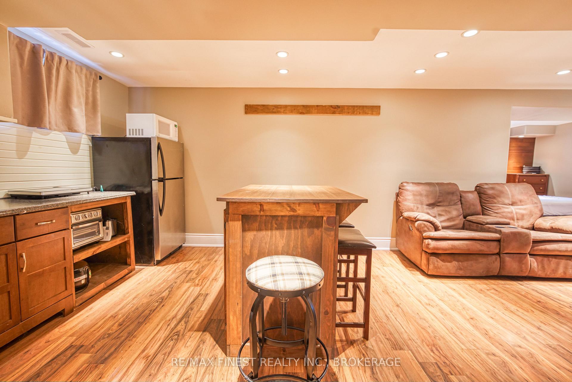 Photo 31 of 108 Mcdonough Crescent, Loyalist, Amherstview — HOMEH