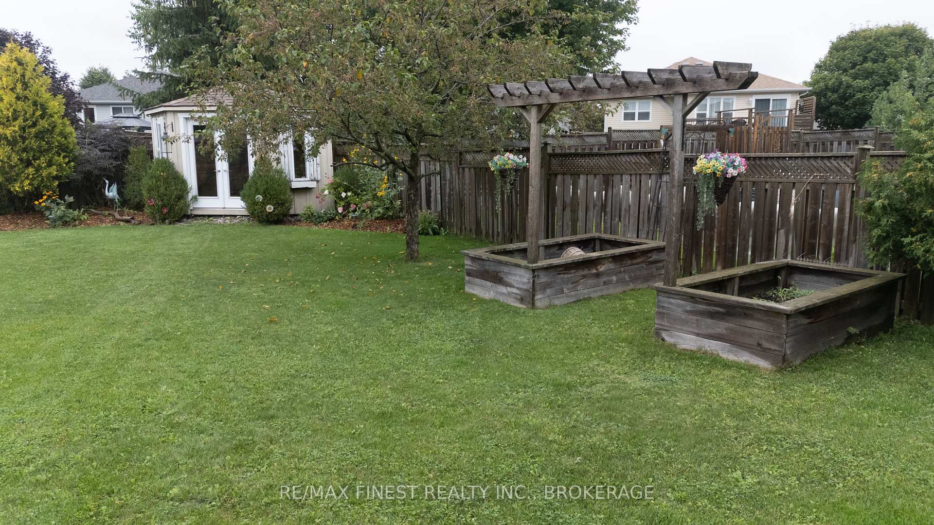 Photo 39 of 108 Mcdonough Crescent, Loyalist, Amherstview — HOMEH