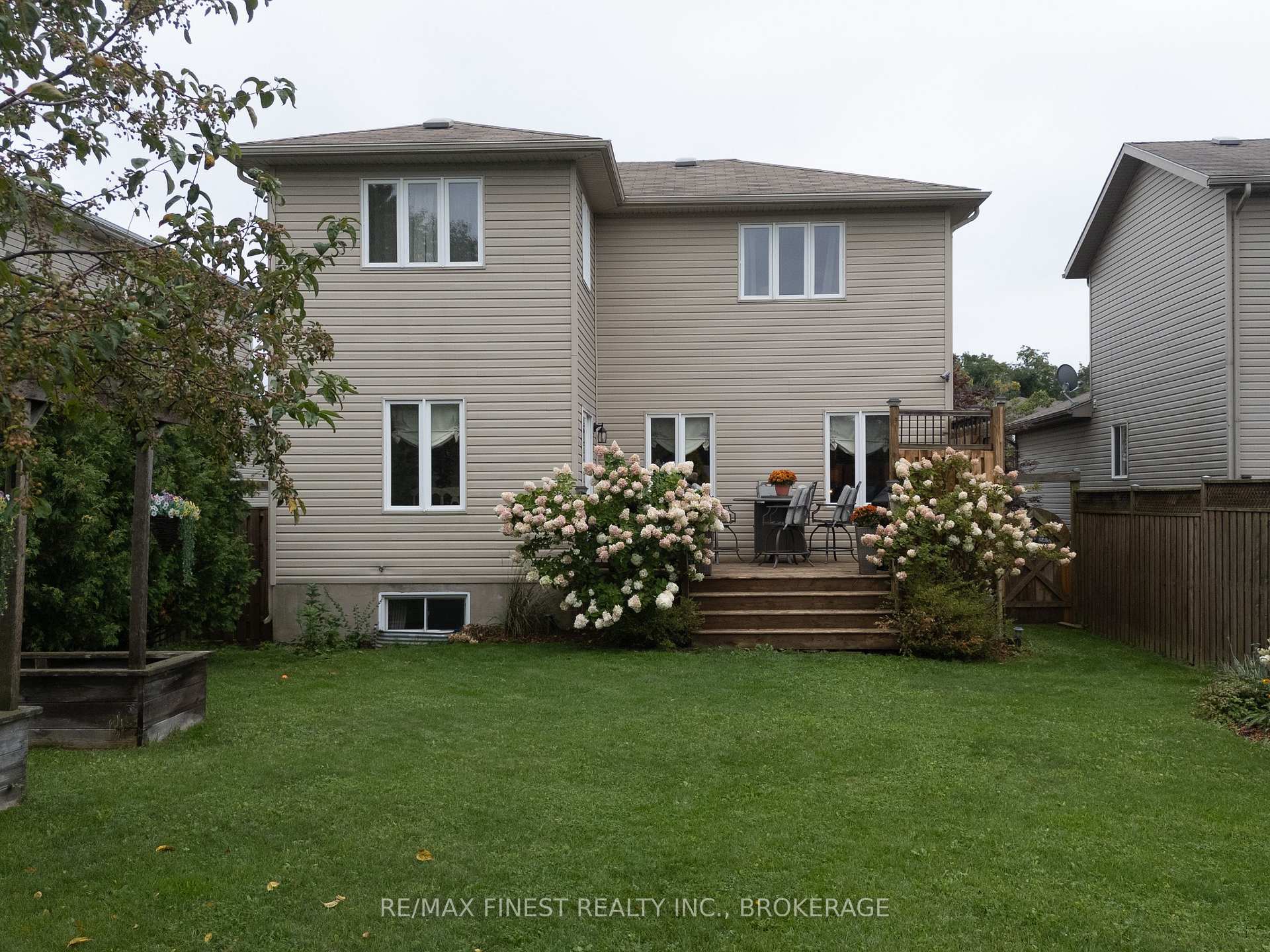 Photo 41 of 108 Mcdonough Crescent, Loyalist, Amherstview — HOMEH