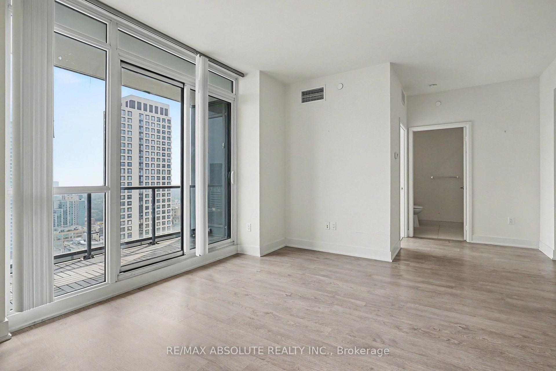 Photo 7 of Unit 2809, 30 Roehampton Avenue, Toronto, Mount Pleasant West — HOMEH