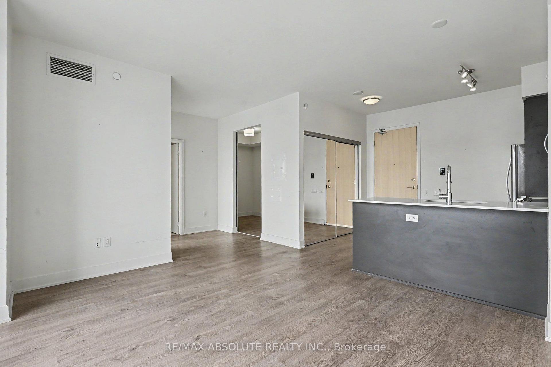 Photo 8 of Unit 2809, 30 Roehampton Avenue, Toronto, Mount Pleasant West — HOMEH