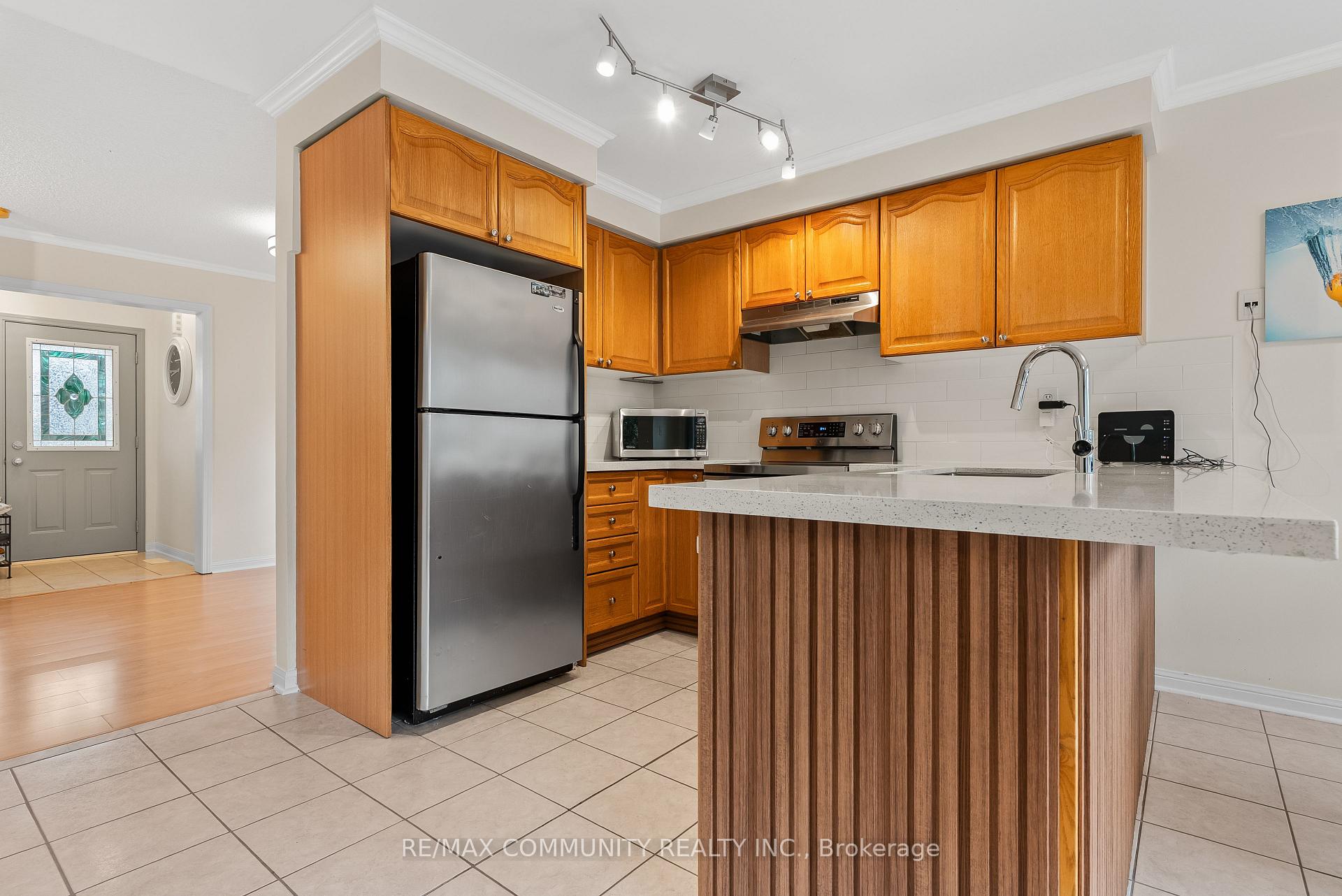 Photo 13 of 504 Kearns Drive, Milton, Clarke — HOMEH