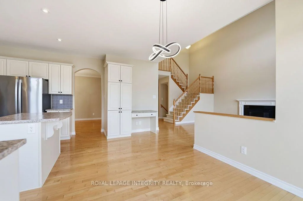 Photo 42 of 195 Keyrock Drive, Ottawa, Kanata - Kanata Lakes/Heritage Hills — HOMEH
