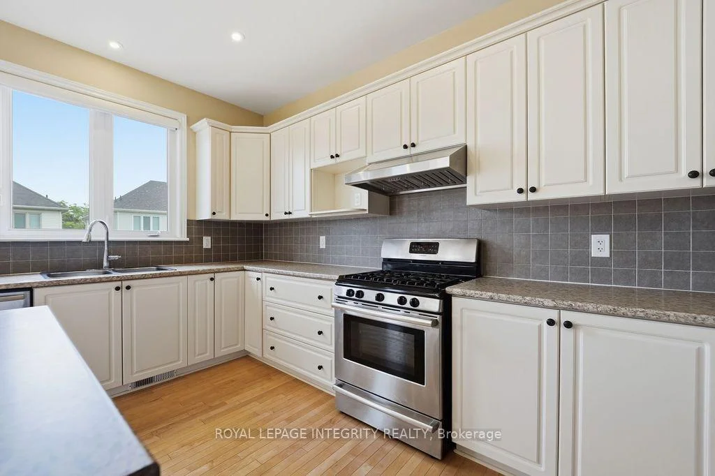Photo 46 of 195 Keyrock Drive, Ottawa, Kanata - Kanata Lakes/Heritage Hills — HOMEH