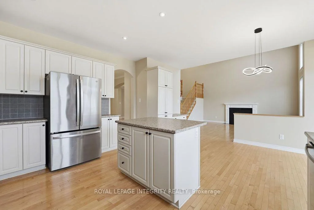 Photo 48 of 195 Keyrock Drive, Ottawa, Kanata - Kanata Lakes/Heritage Hills — HOMEH