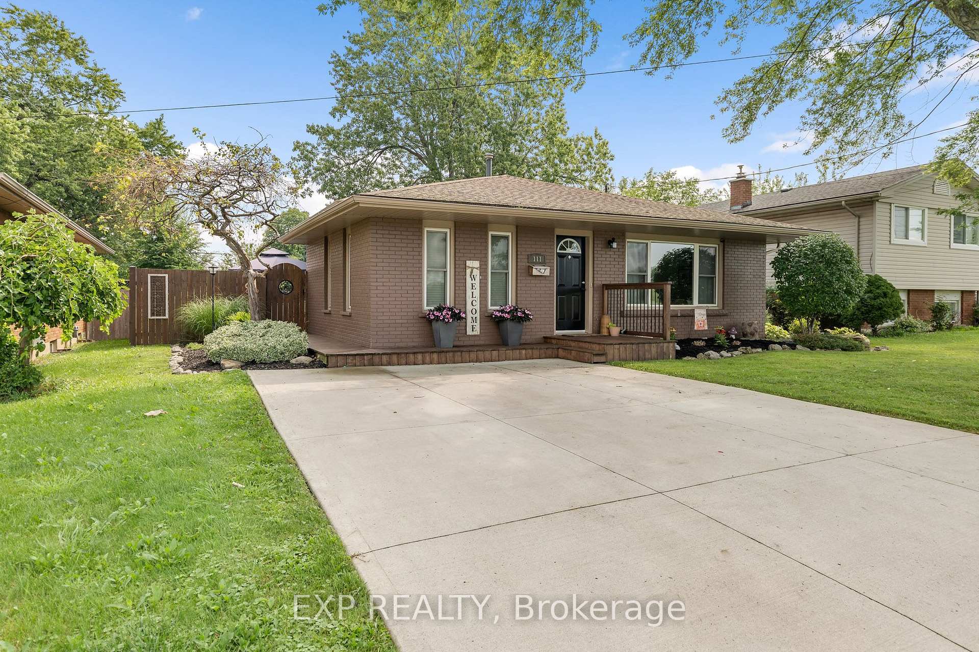 Photo 3 of 111 Concession Road, Fort Erie, Central — HOMEH