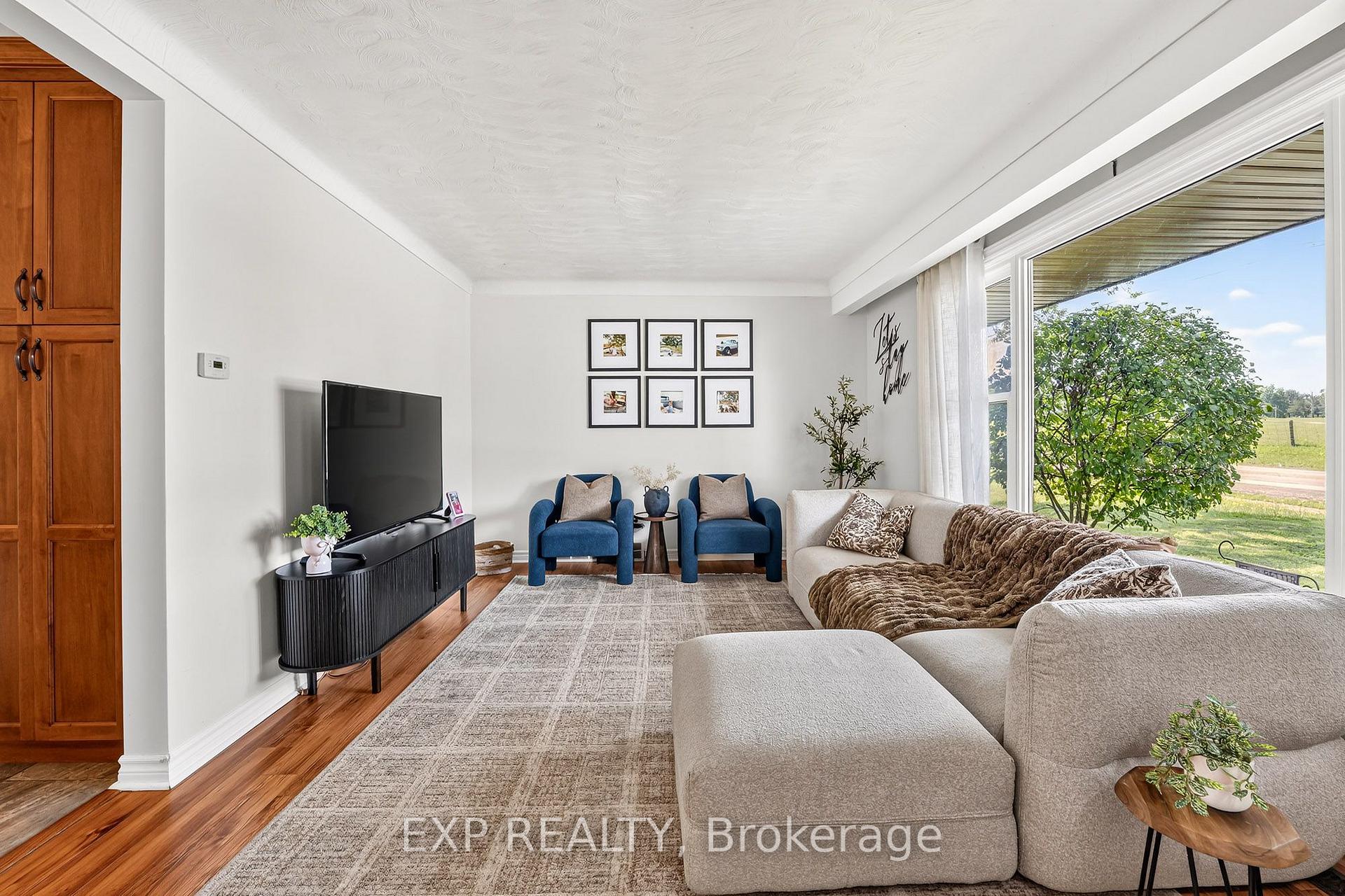 Photo 5 of 111 Concession Road, Fort Erie, Central — HOMEH