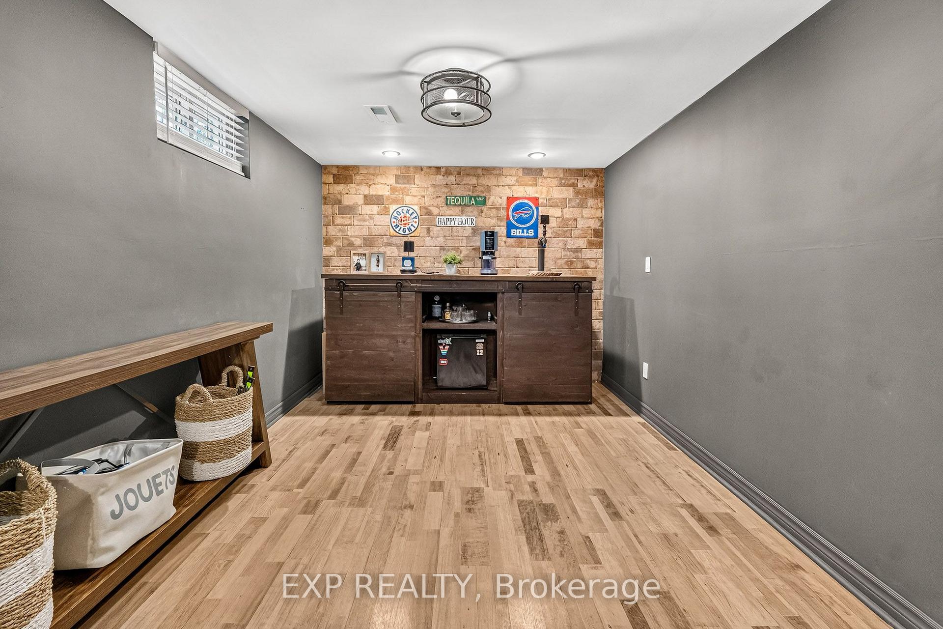 Photo 21 of 111 Concession Road, Fort Erie, Central — HOMEH
