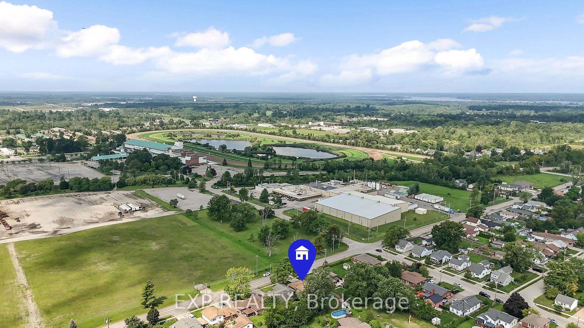 Photo 34 of 111 Concession Road, Fort Erie, Central — HOMEH
