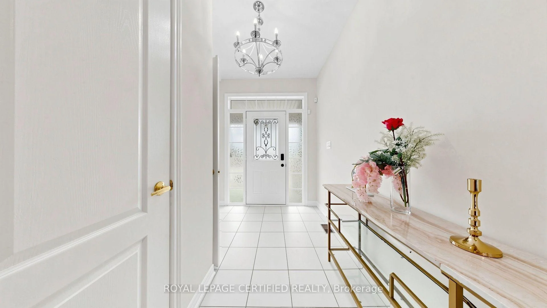 Photo 4 of 5576 Meadowcrest Avenue, Mississauga, Churchill Meadows — HOMEH