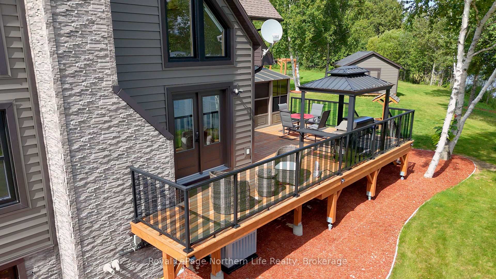 Photo 5 of 33 White Bear Court, Temagami — HOMEH