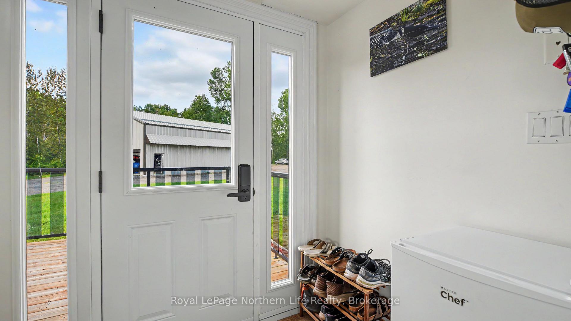 Photo 13 of 33 White Bear Court, Temagami — HOMEH
