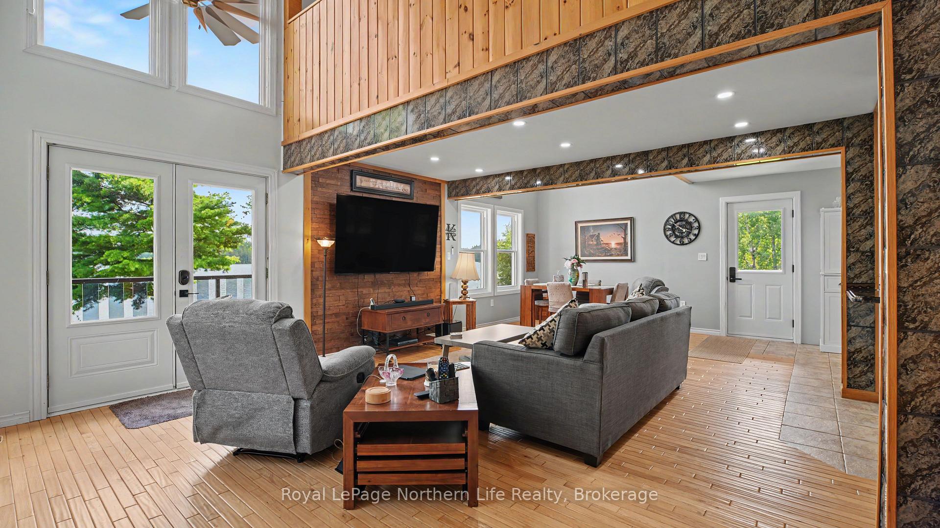Photo 18 of 33 White Bear Court, Temagami — HOMEH