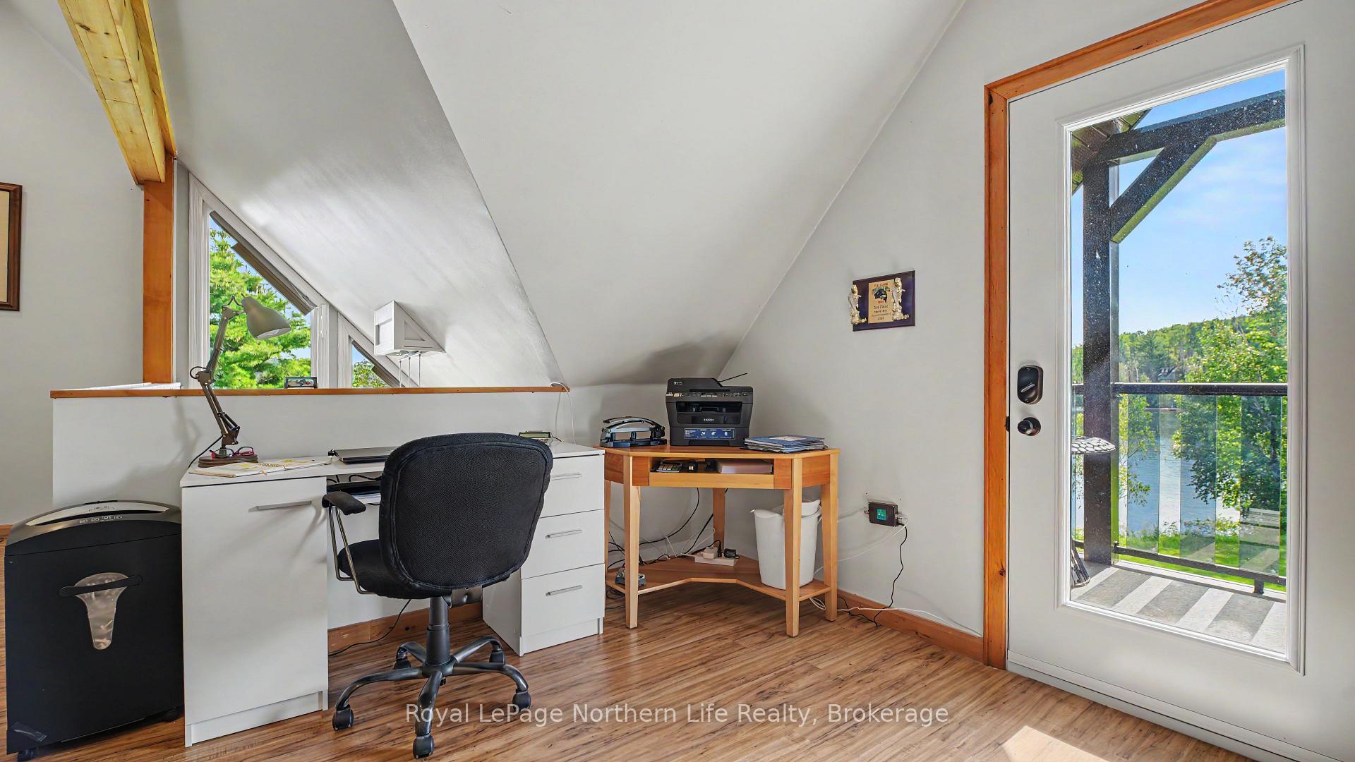 Photo 27 of 33 White Bear Court, Temagami — HOMEH
