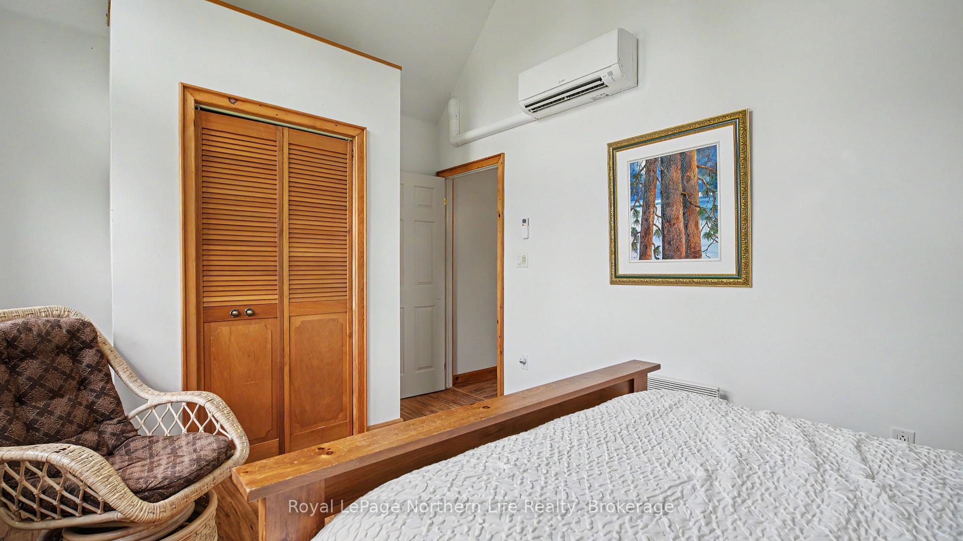 Photo 31 of 33 White Bear Court, Temagami — HOMEH