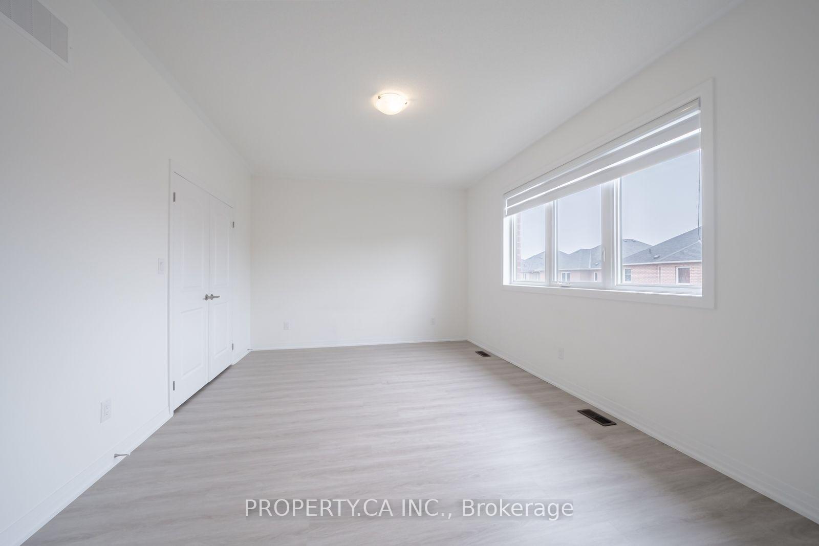 Photo 17 of 17 Jinnah Avenue, Markham, Middlefield — HOMEH