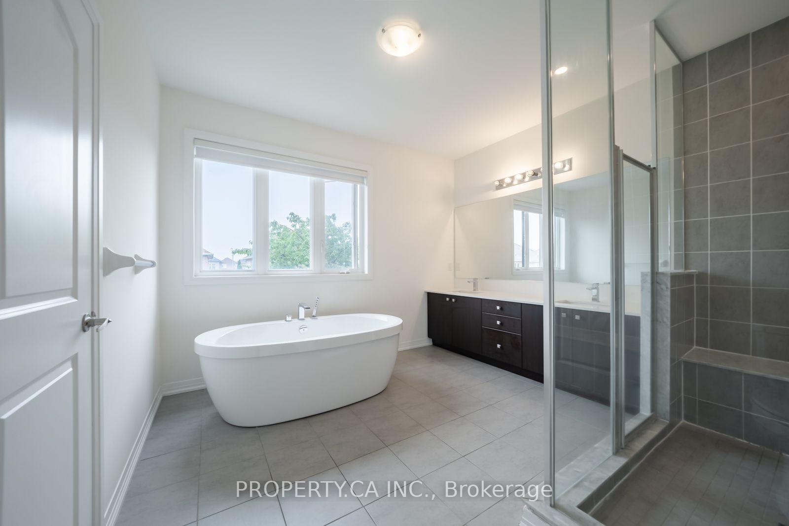 Photo 19 of 17 Jinnah Avenue, Markham, Middlefield — HOMEH