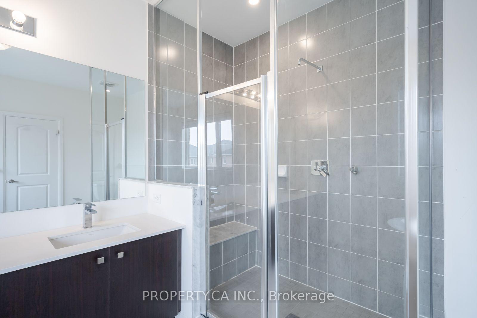 Photo 21 of 17 Jinnah Avenue, Markham, Middlefield — HOMEH