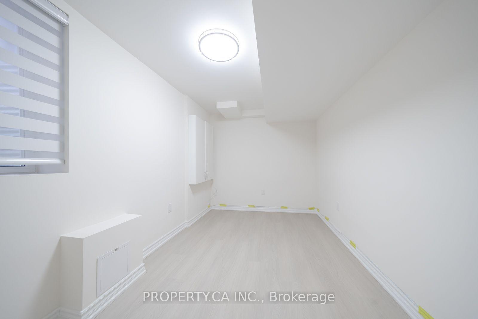 Photo 27 of 17 Jinnah Avenue, Markham, Middlefield — HOMEH