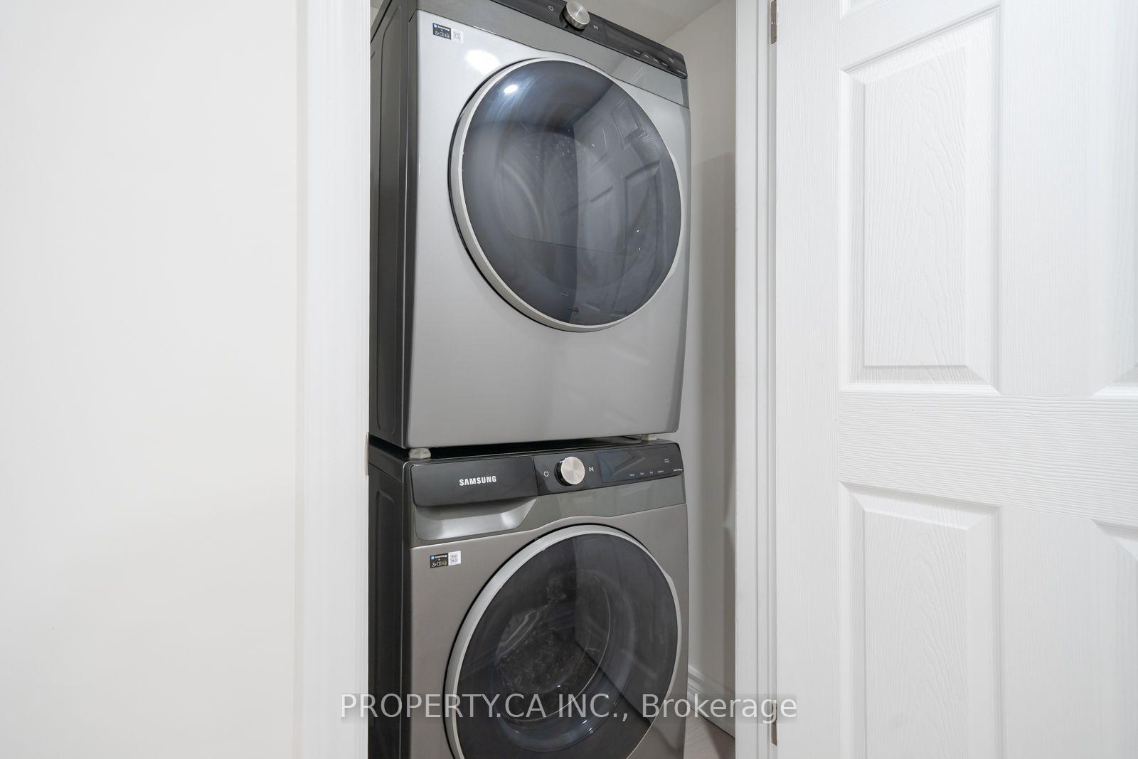 Photo 29 of 17 Jinnah Avenue, Markham, Middlefield — HOMEH
