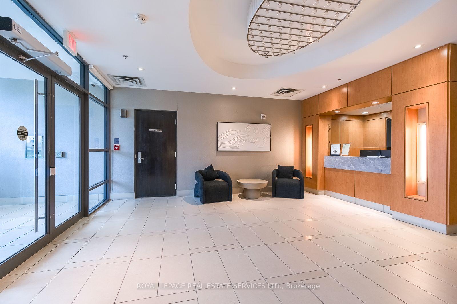 Photo 2 of Unit 1605, 840 Queens Plate Drive, Etobicoke, West Humber-Clairville — HOMEH