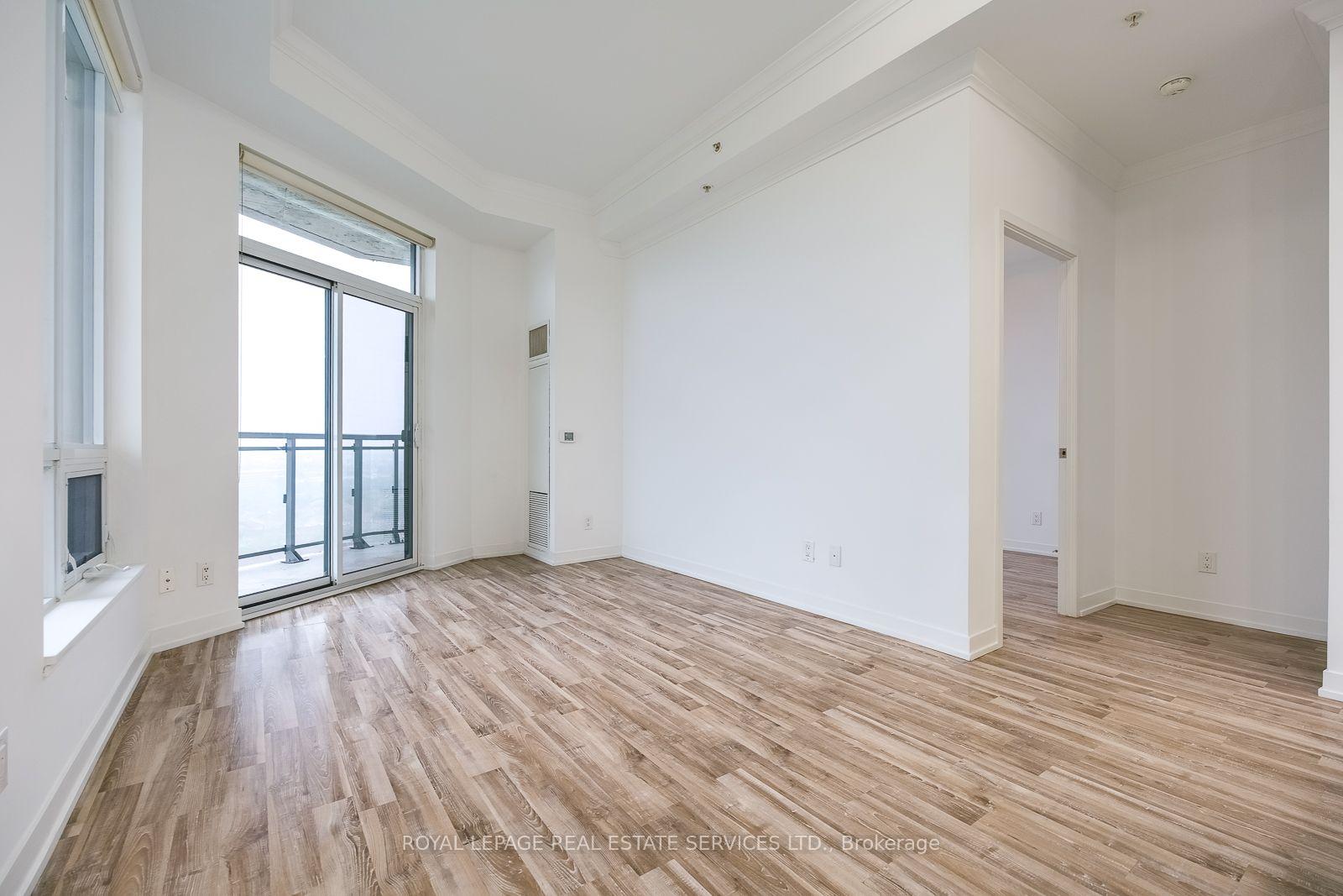 Photo 7 of Unit 1605, 840 Queens Plate Drive, Etobicoke, West Humber-Clairville — HOMEH
