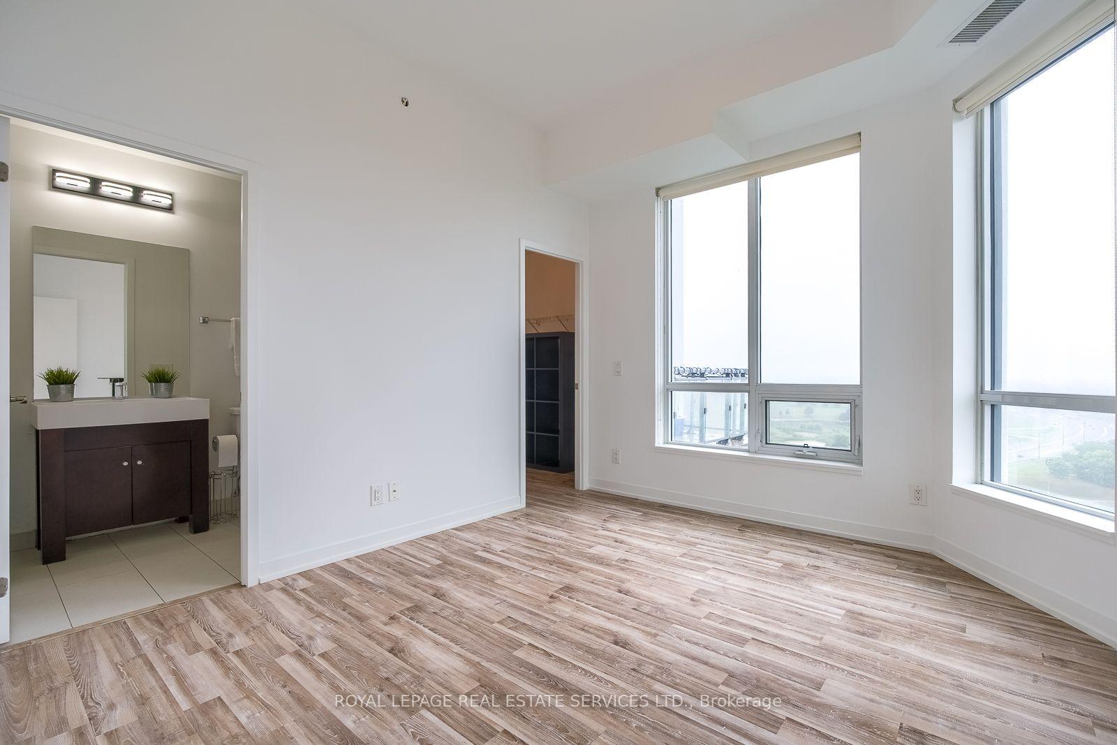 Photo 15 of Unit 1605, 840 Queens Plate Drive, Etobicoke, West Humber-Clairville — HOMEH