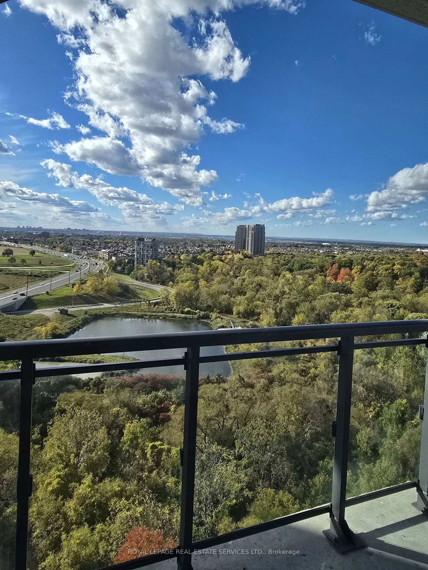 Photo 23 of Unit 1605, 840 Queens Plate Drive, Etobicoke, West Humber-Clairville — HOMEH