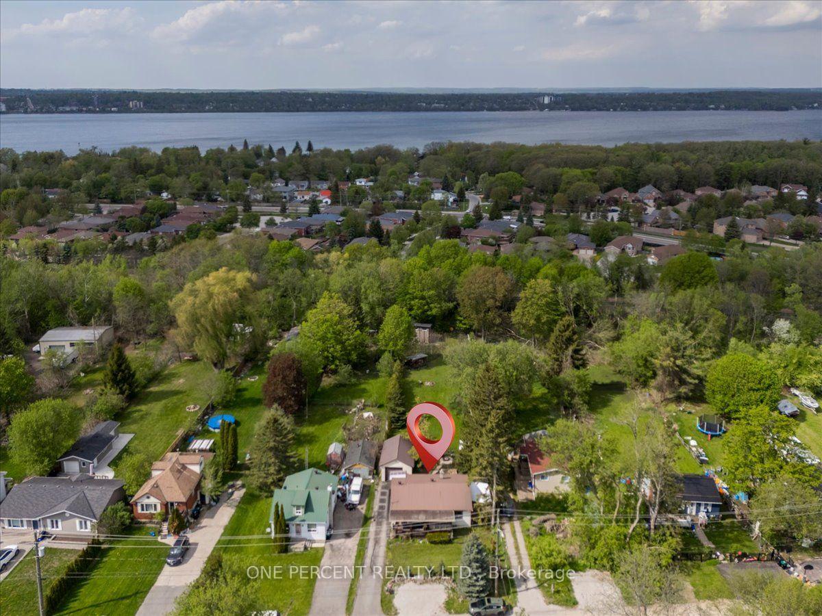 Photo 6 of 224 Foster Drive, Barrie, Painswick North — HOMEH