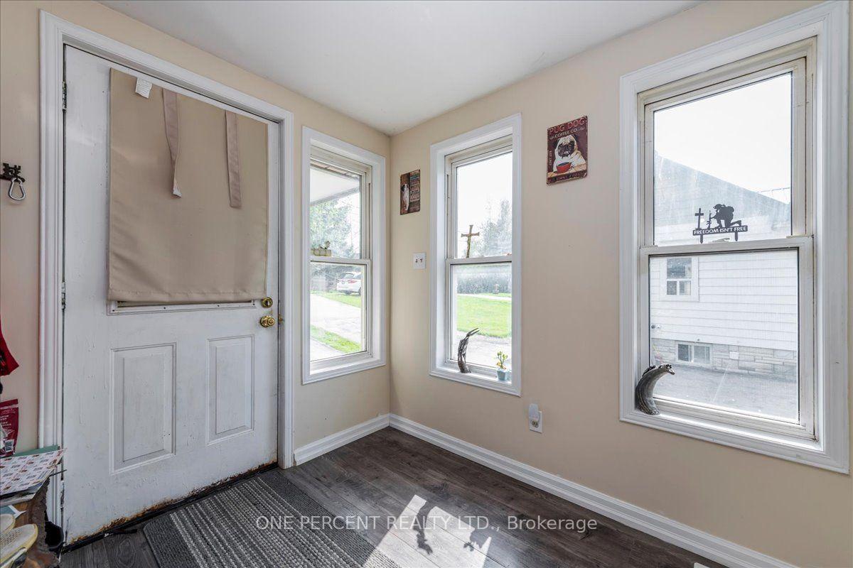 Photo 9 of 224 Foster Drive, Barrie, Painswick North — HOMEH