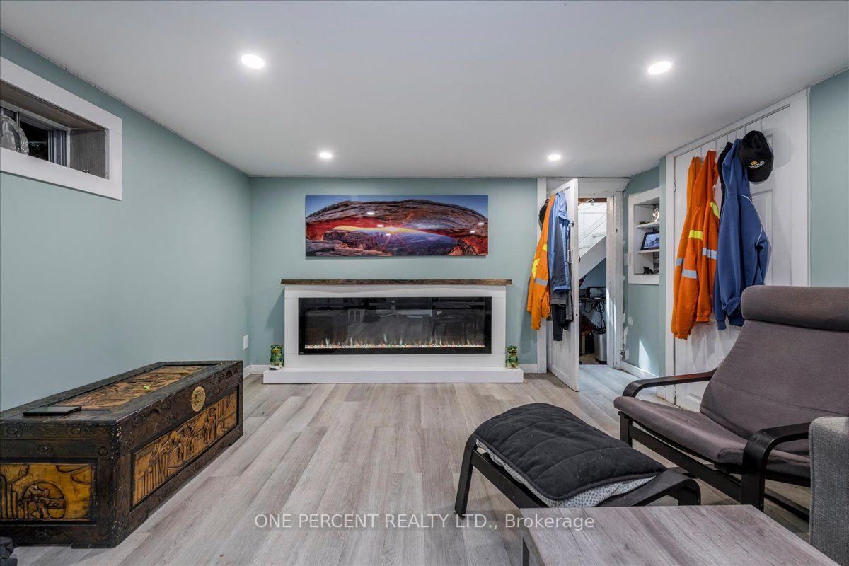 Photo 10 of 224 Foster Drive, Barrie, Painswick North — HOMEH