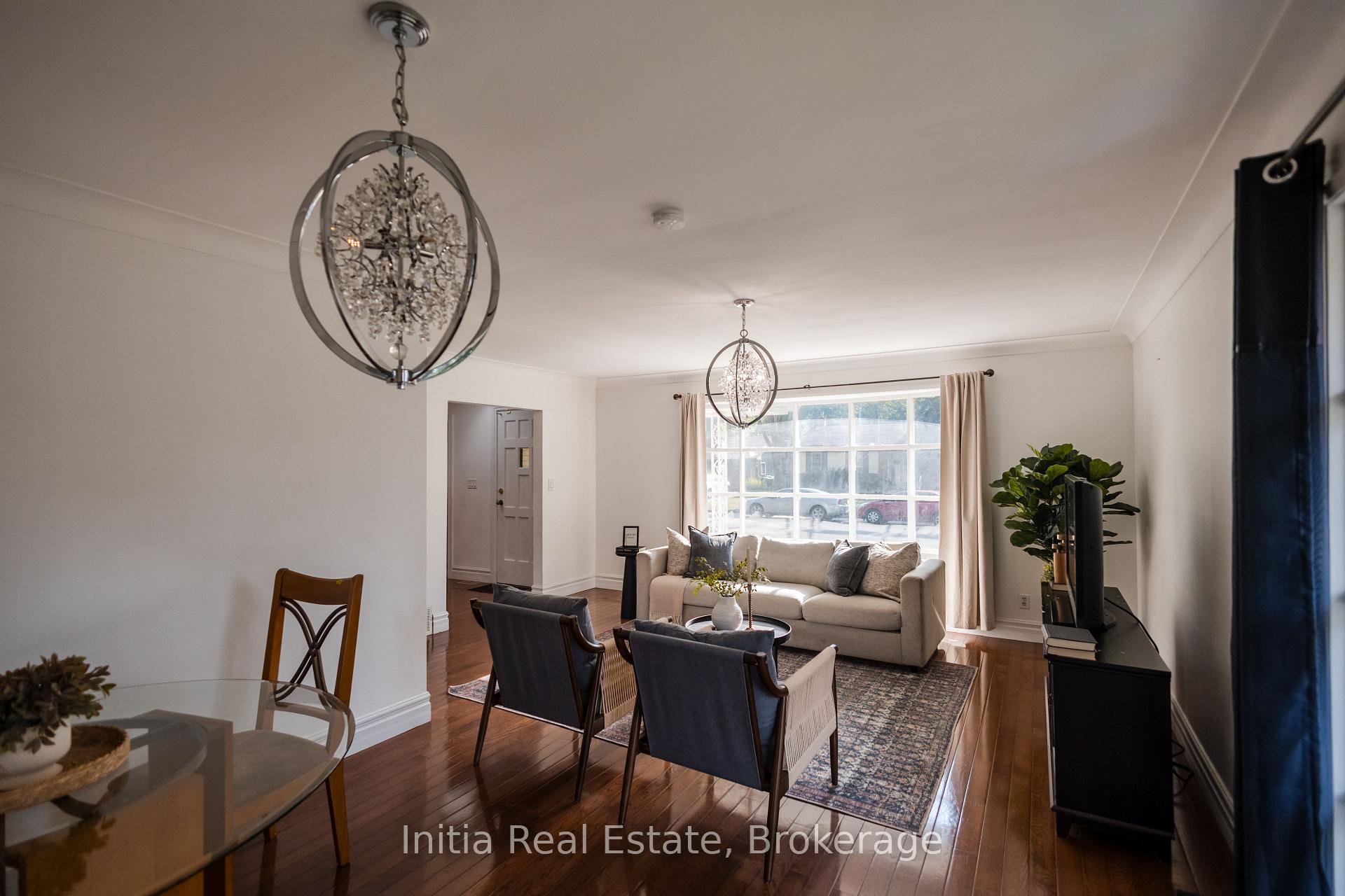Photo 20 of 3400 St Patrick's Drive, Windsor — HOMEH