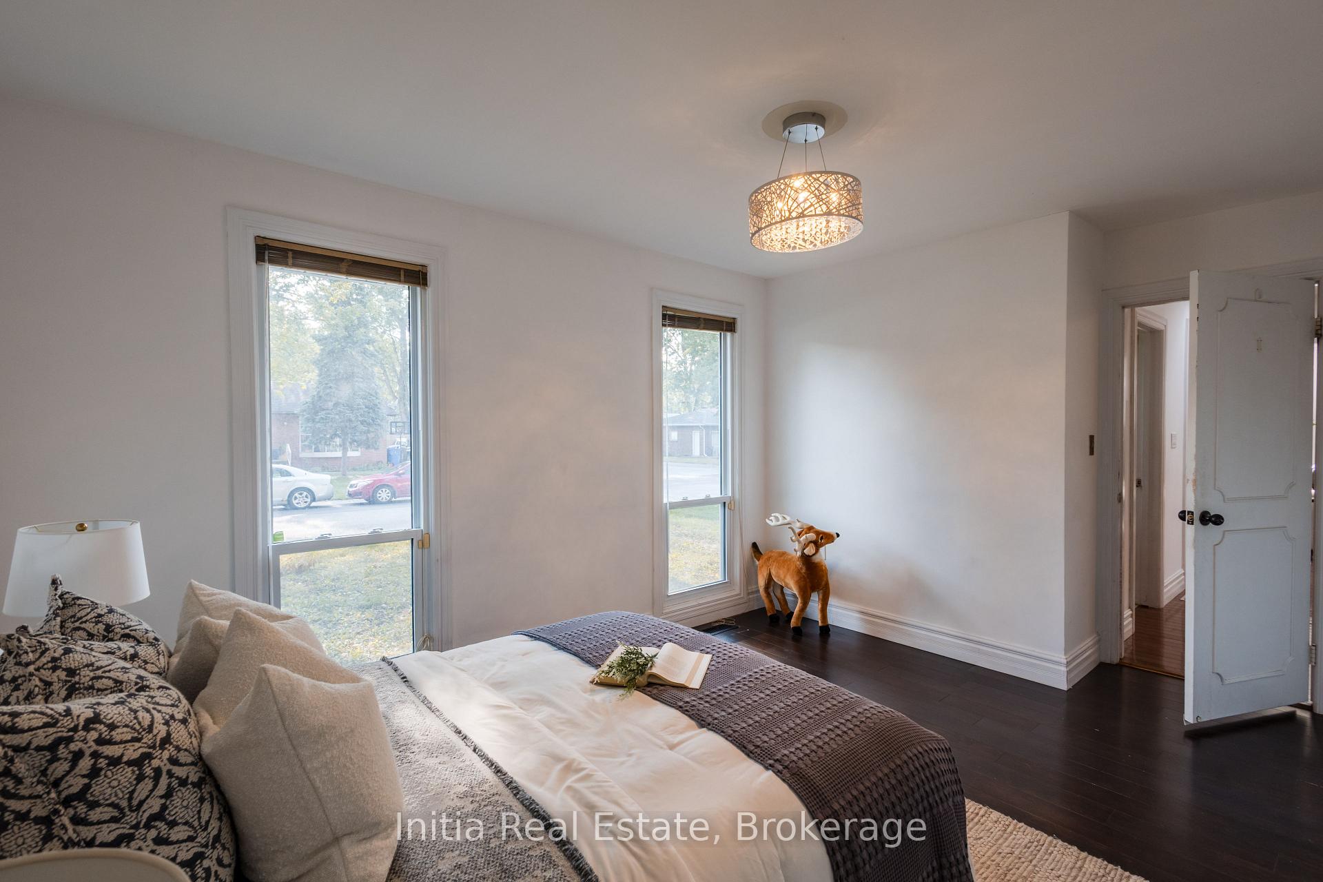 Photo 24 of 3400 St Patrick's Drive, Windsor — HOMEH