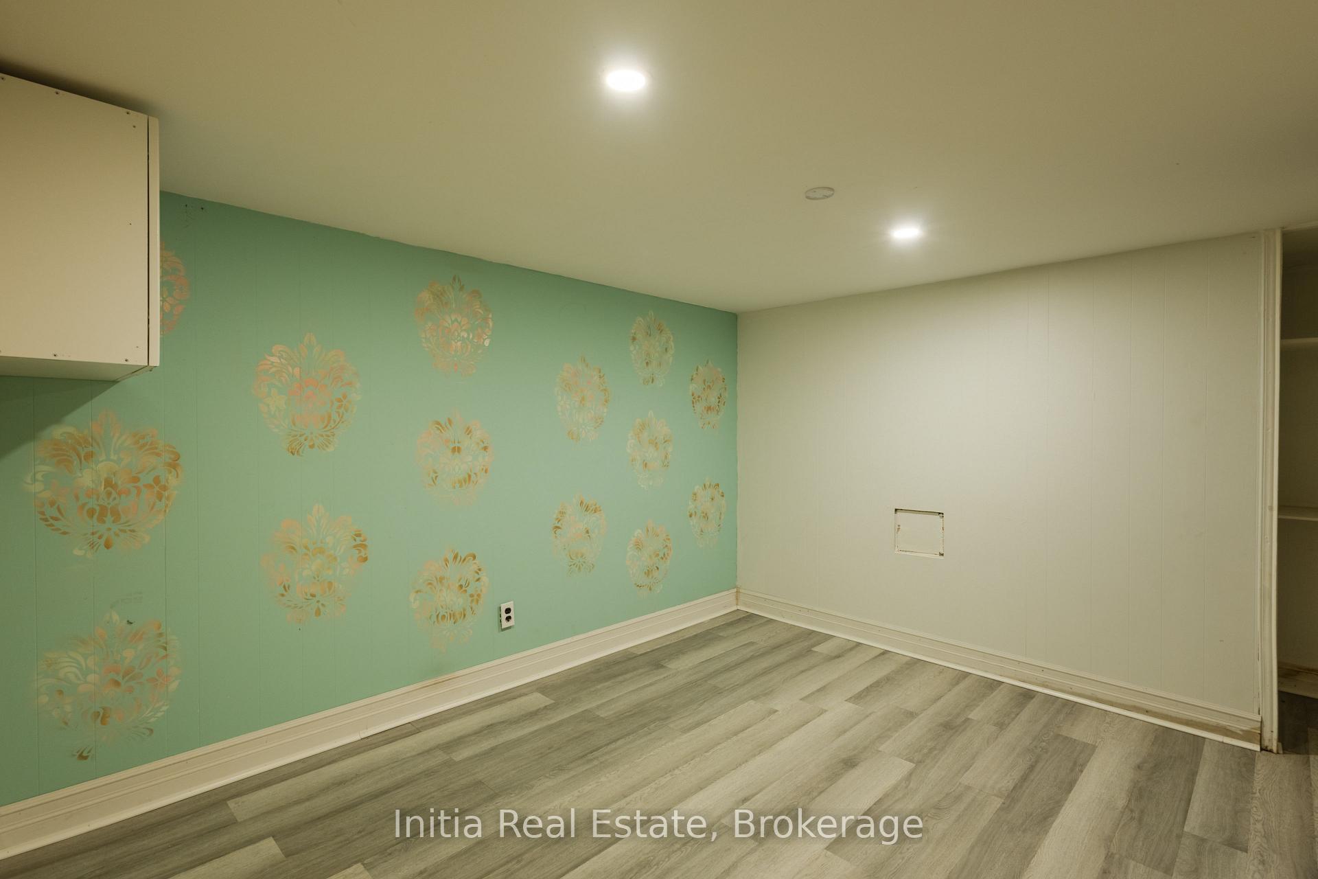Photo 53 of 3400 St Patrick's Drive, Windsor — HOMEH