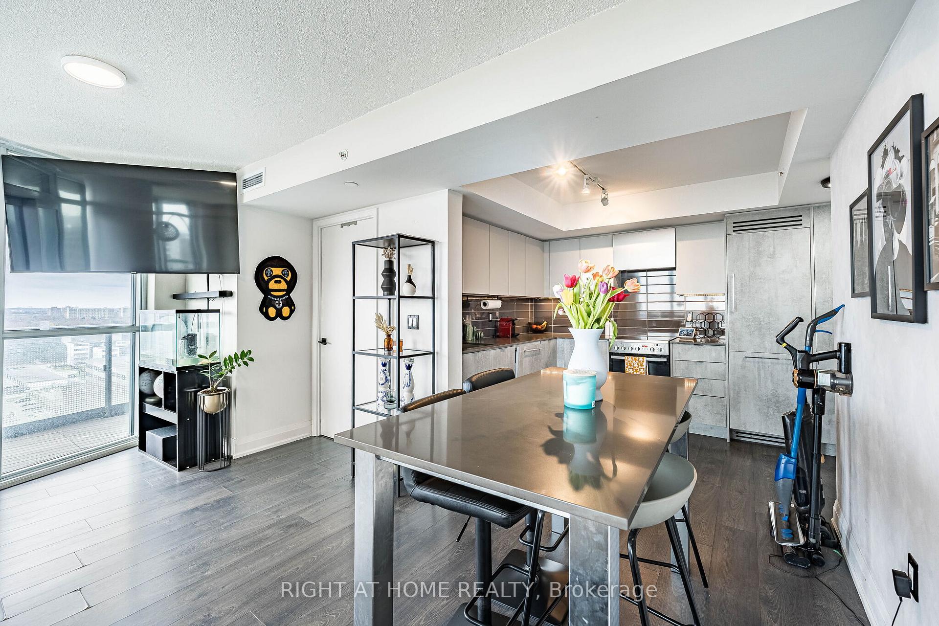 Photo 11 of Unit 1309, 30 gibbs Road, Etobicoke, Islington-City Centre West — HOMEH